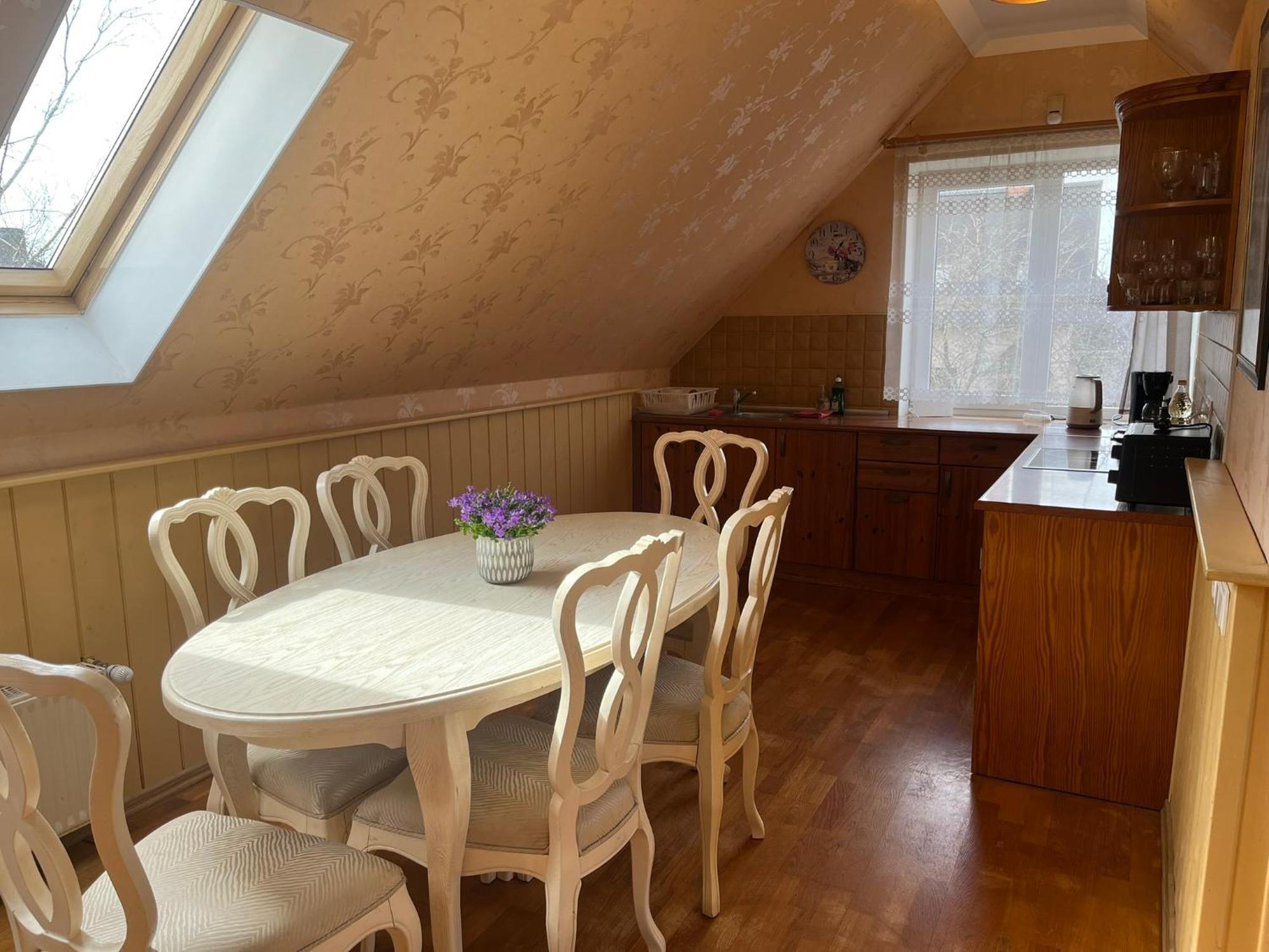 Family House Apartments Salacgrīva Extérieur photo
