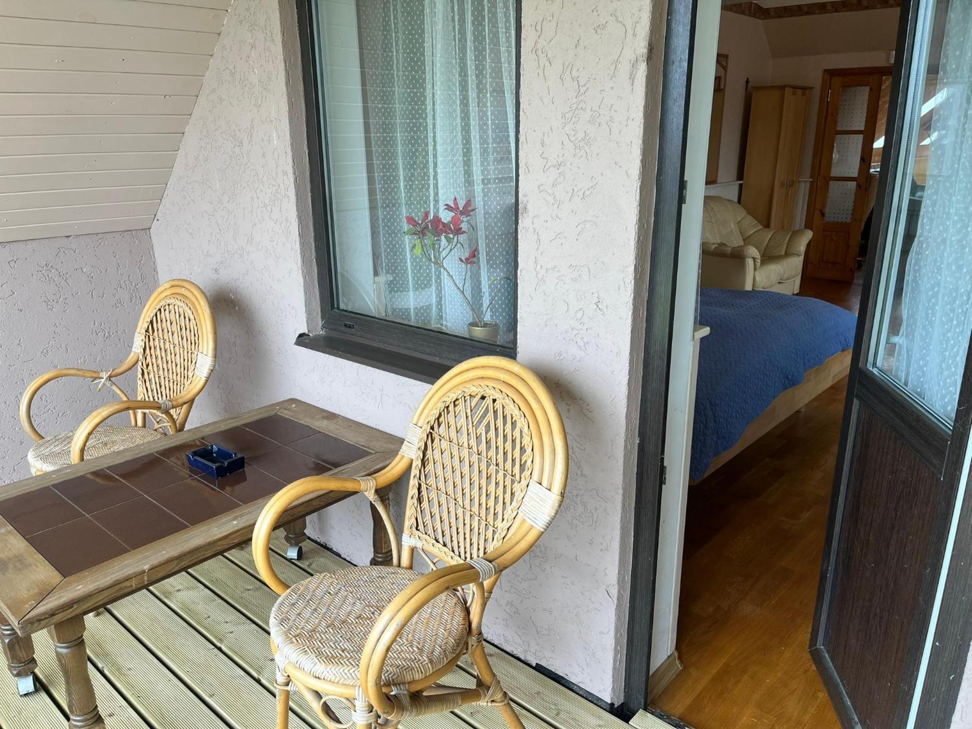 Family House Apartments Salacgrīva Extérieur photo